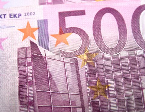 ΔΙΑΚΟΠΗ ΕΚΔΟΣΗΣ ΧΑΡΤΟΝΟΜΙΣΜΑΤΩΝ 500 ΕΥΡΩ