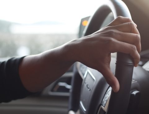 Επιστροφή Πινακίδων