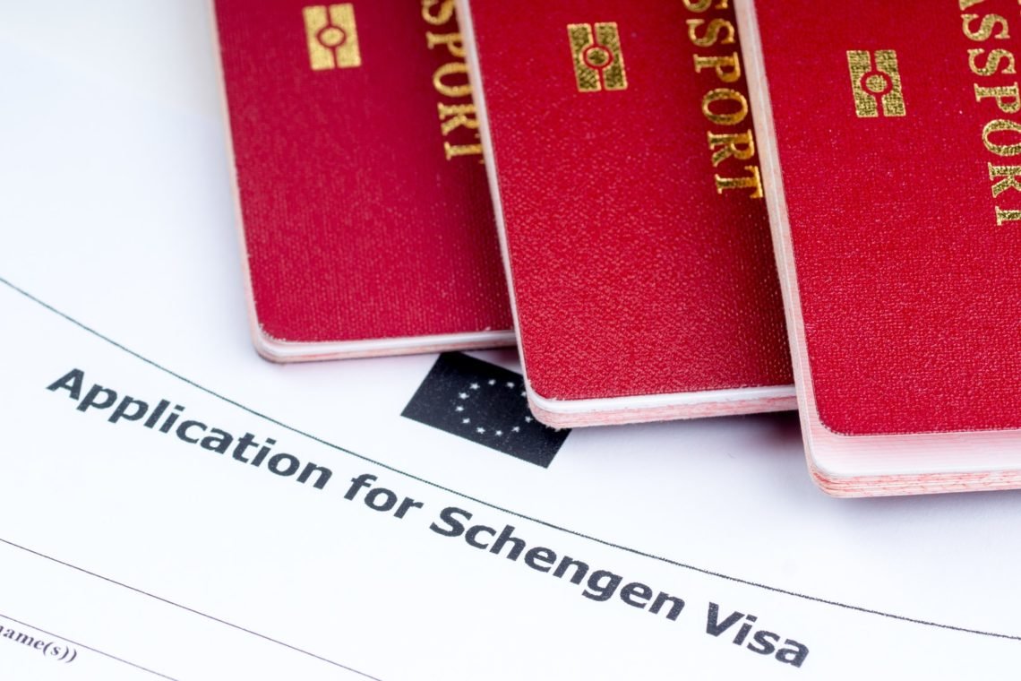 гуманитарным соображениям